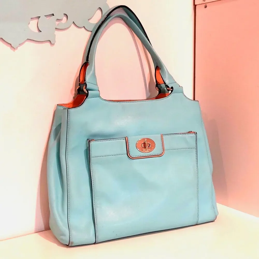 kate spade ❤️ ships